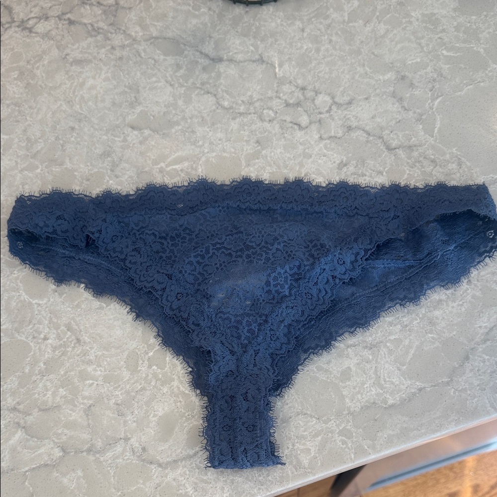 AERIE lace thong panty